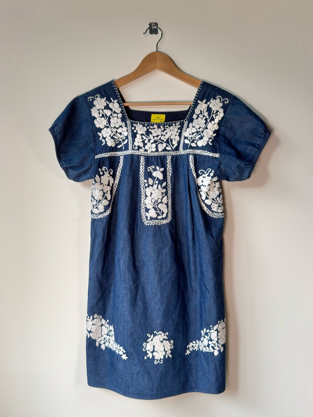 Roller Rabbit - Denim Navy Blue Midi Dress White Floral Embroidery 100% Cotton